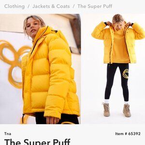 Aritzia TNA Super Puff™ - Size Small